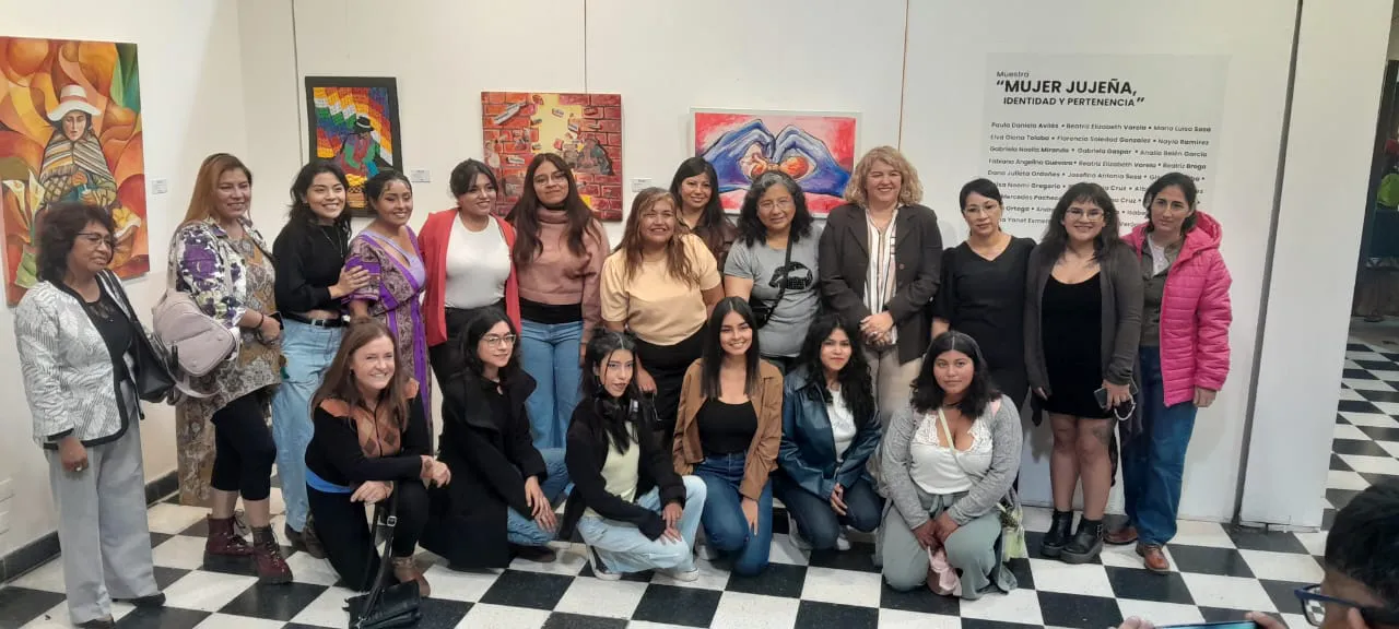 Muestra arte mujeres