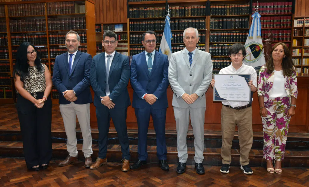 SCJ-RECONOCIMIENTO-A-DAVID-CARRILLO-POR-JUBILACION