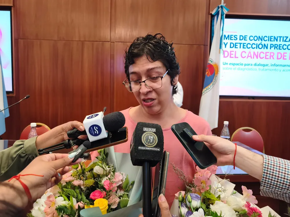 natalia castrillo octubre rosa a