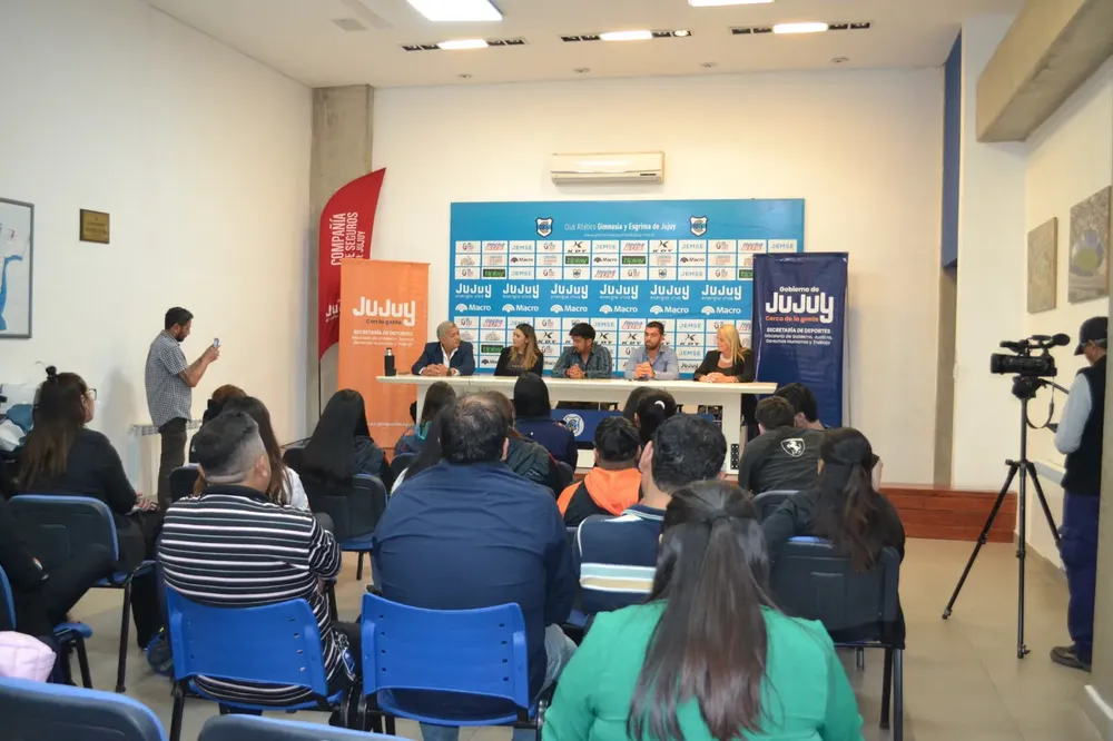 futbol femenino gimnasia y esgrima1