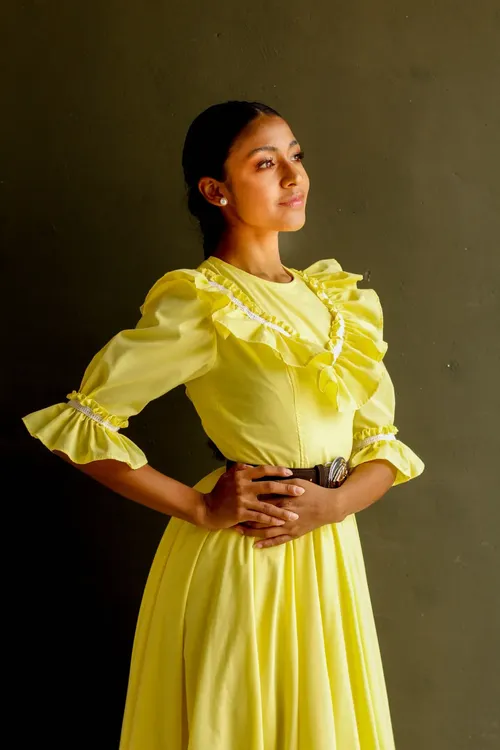 ANA CORONEL BAILARINA