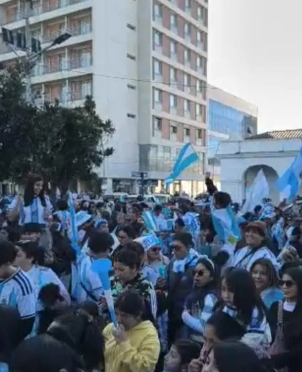 FESTEJOS VICTORIA ARGENTINA