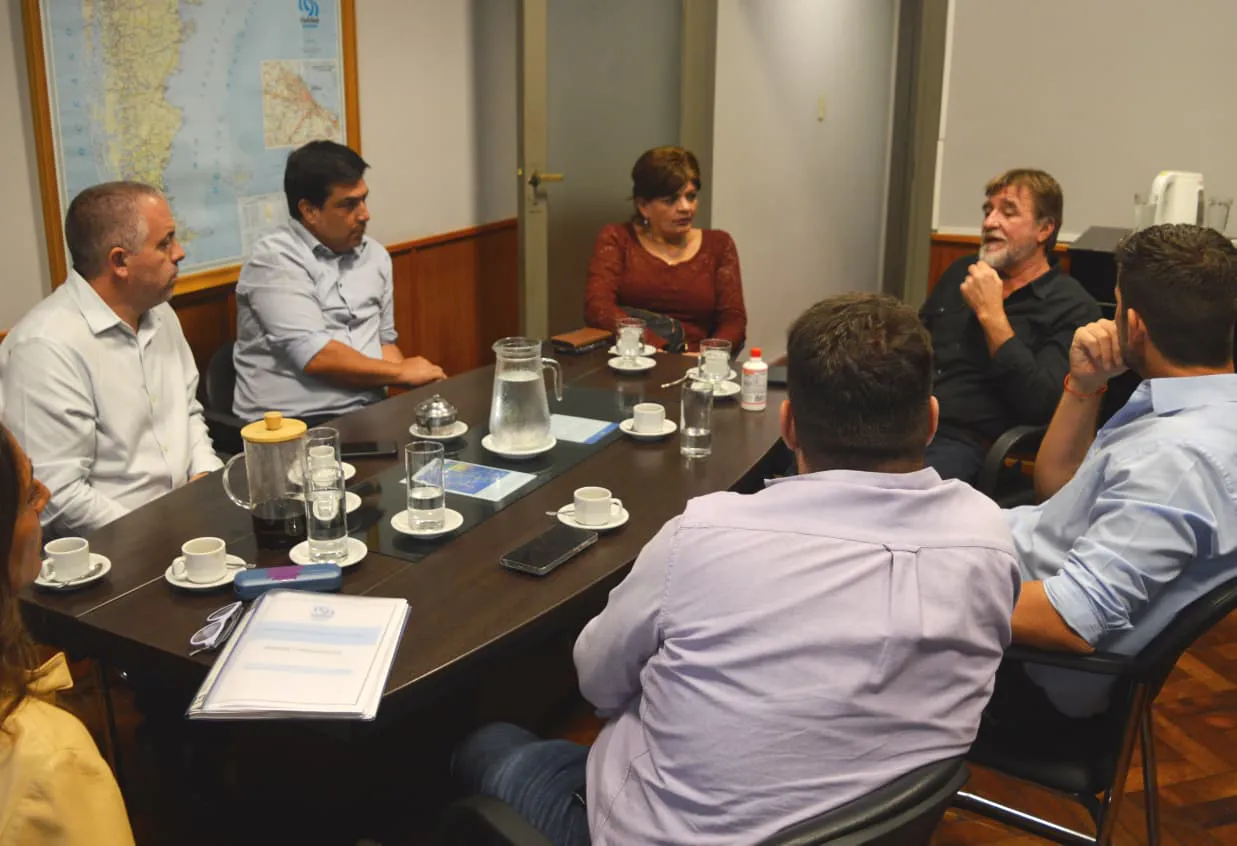 REUNIÓN RIZZOTTI ZIGARÁN BRIONES - VN JUJUY 02