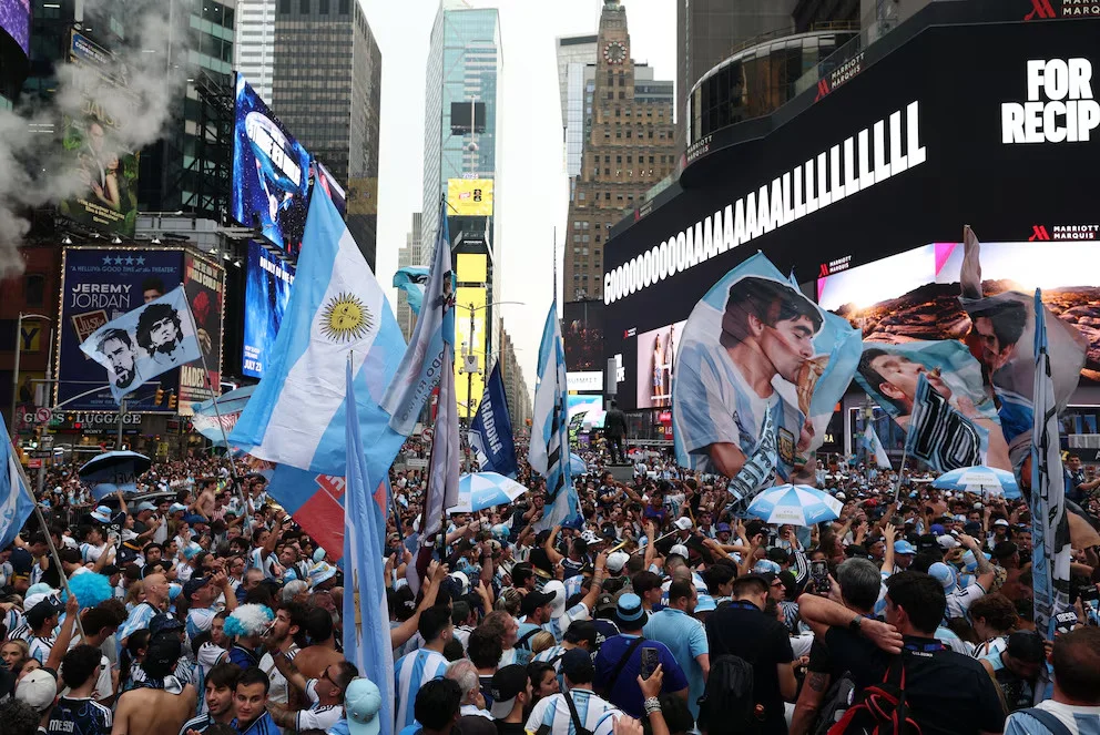 hinchas argentinso nueva york