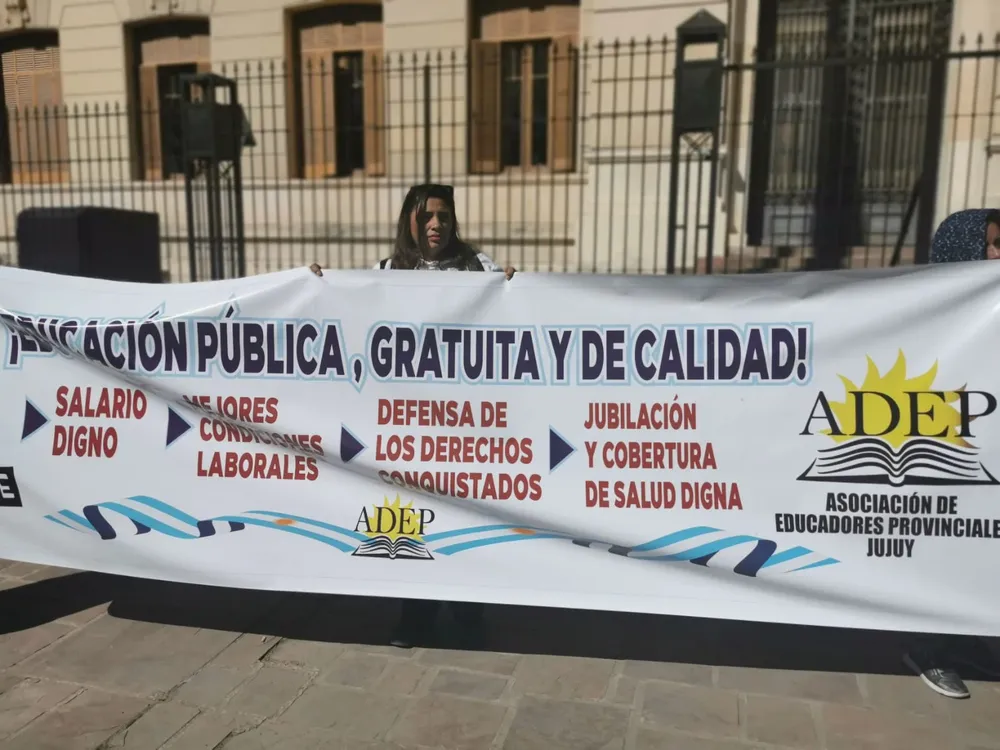 adep protesta1
