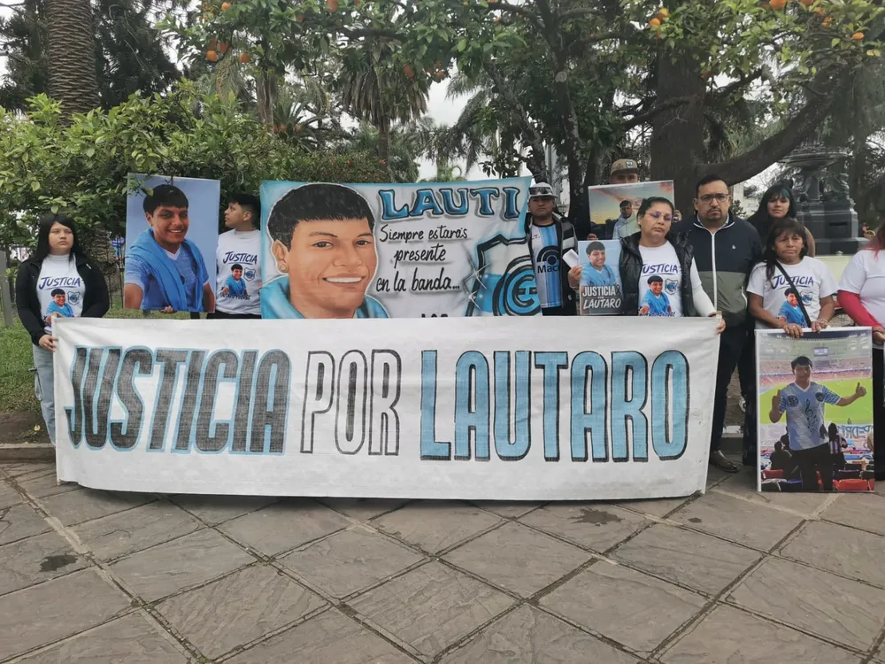 FAMILIARES LAUTARO FLORES JUSTICIA  B