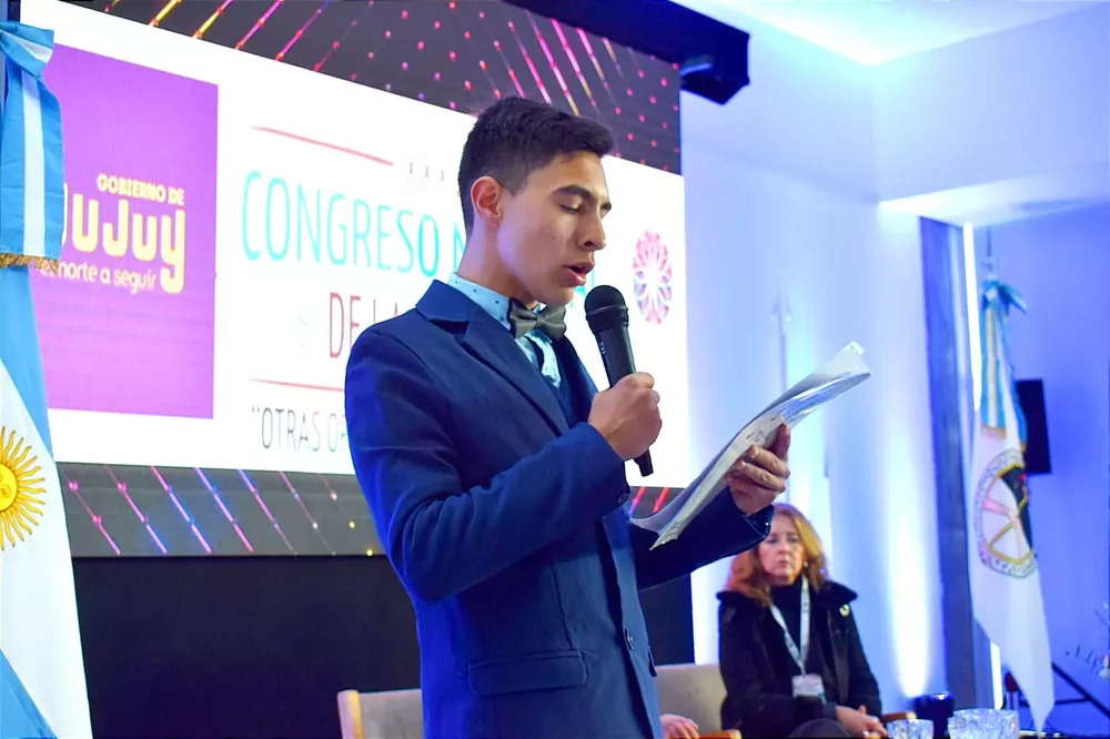 CONGRESO ESTUDIANTES1