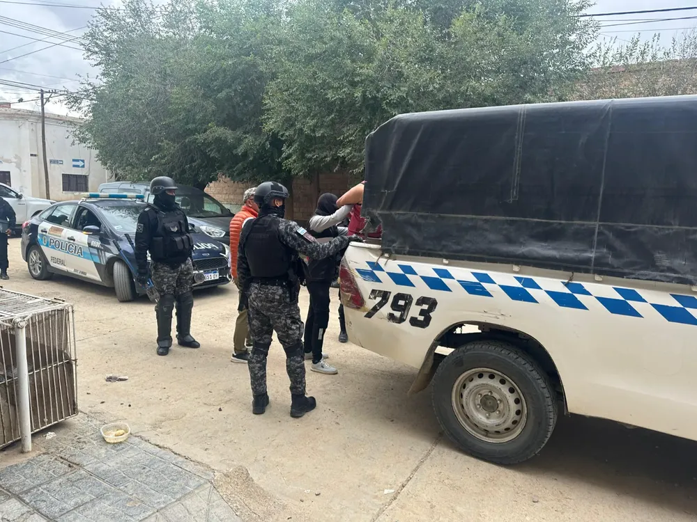 Detención policía caso oro