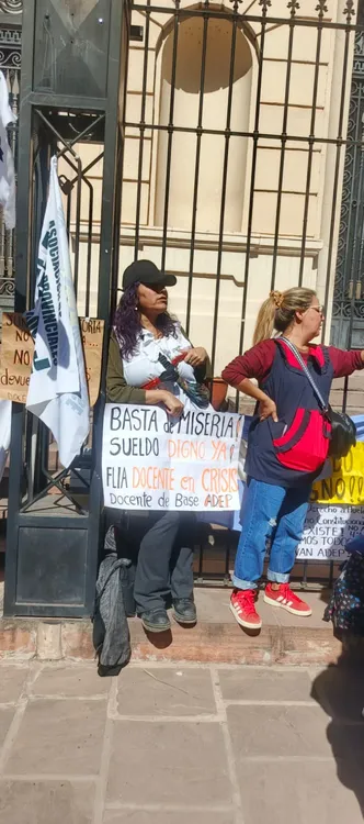protesta docentes adep