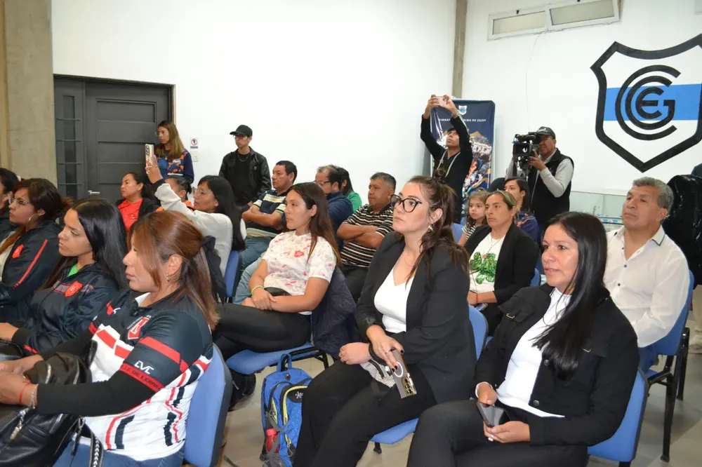 futbol femenino gimnasia y esgrima4