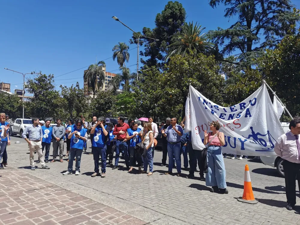 marcha judiciales casa de gobierno3