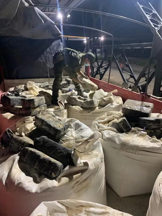 coca camion mineral1