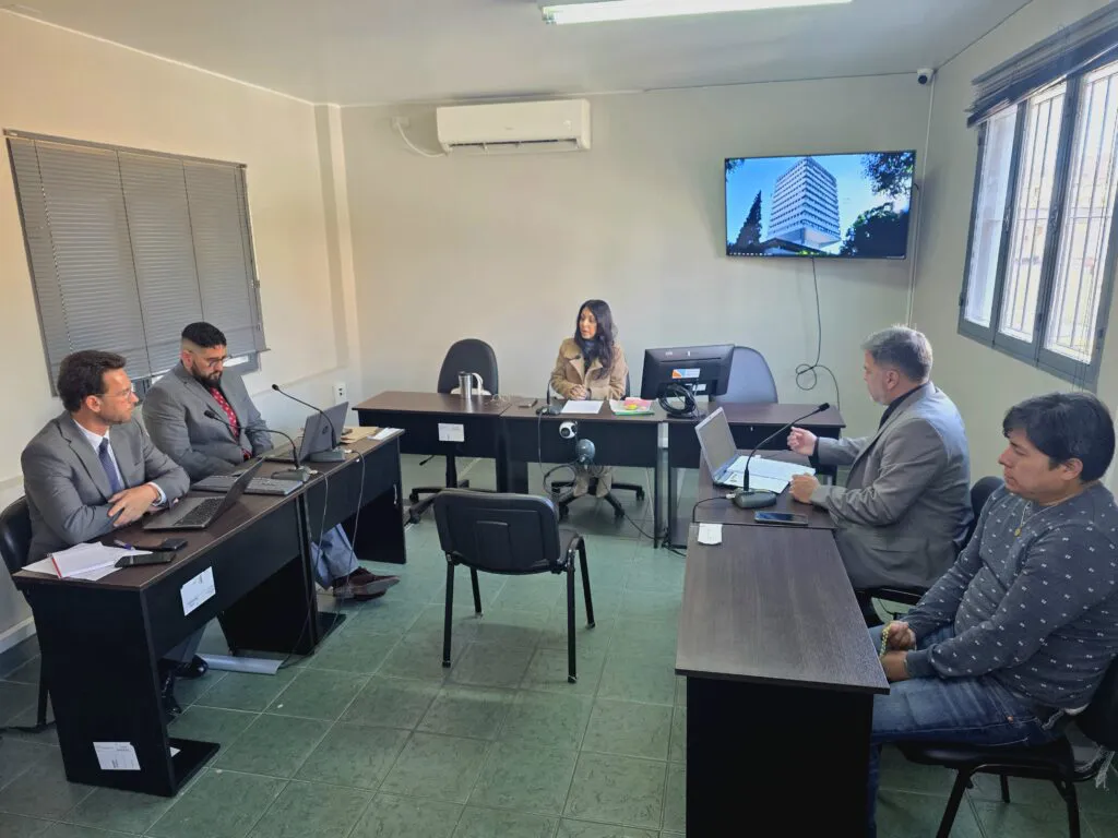 TRIBUNAL-UNIPERSONAL-JUICIO-Juicio-a-C.N.-Aiza-por-Lesiones-Culposas-17.9.25-1024x768