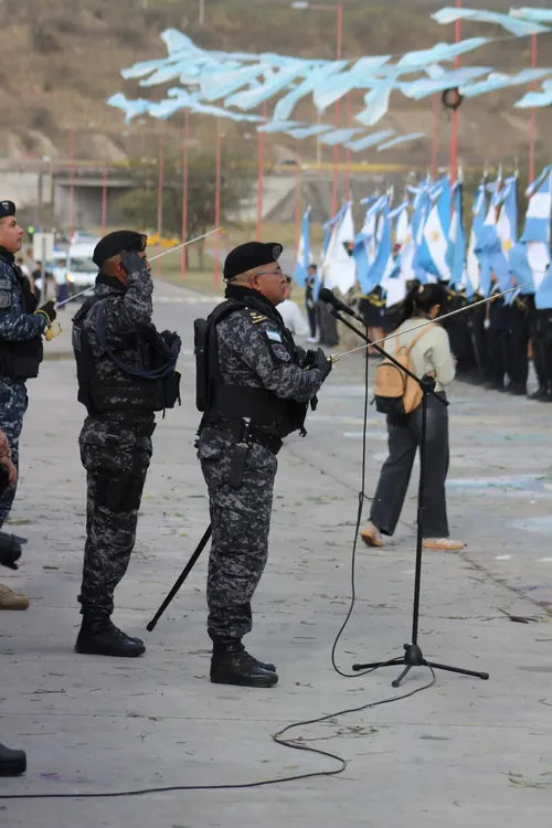 180 aniversario policía provincia9