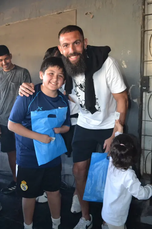 AGASAJO DIA DEL NIÑO LOBITOS3