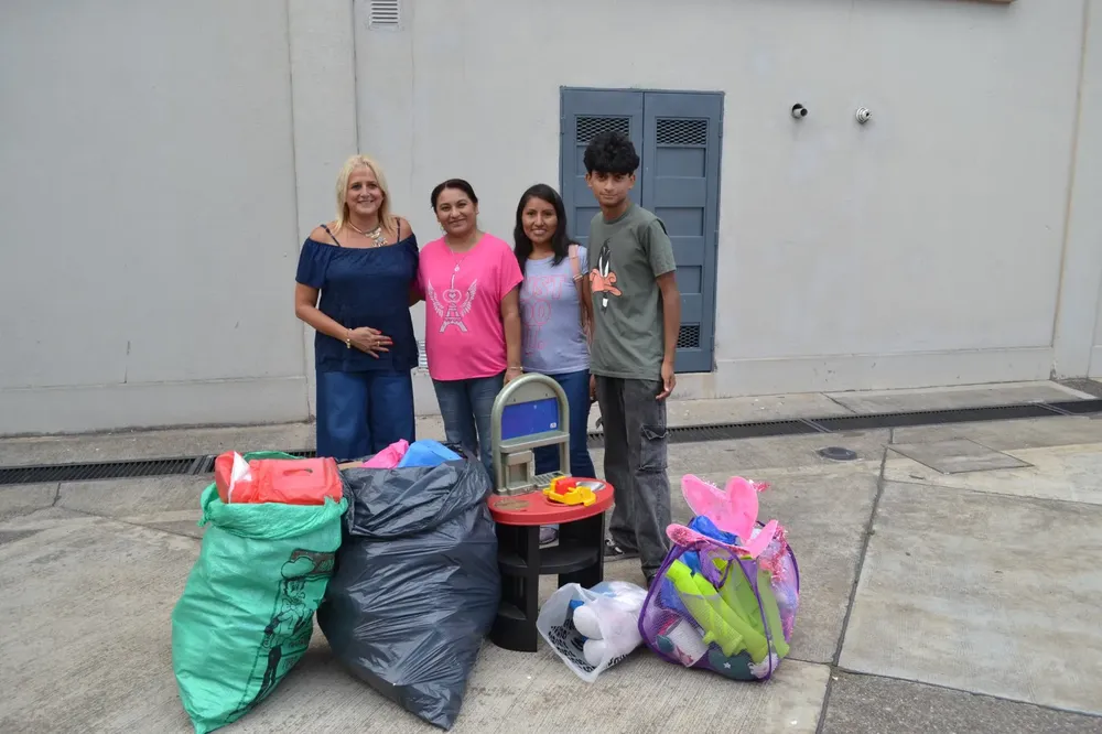 GIMNASIA DONACION JUGUETES MERENDERO1