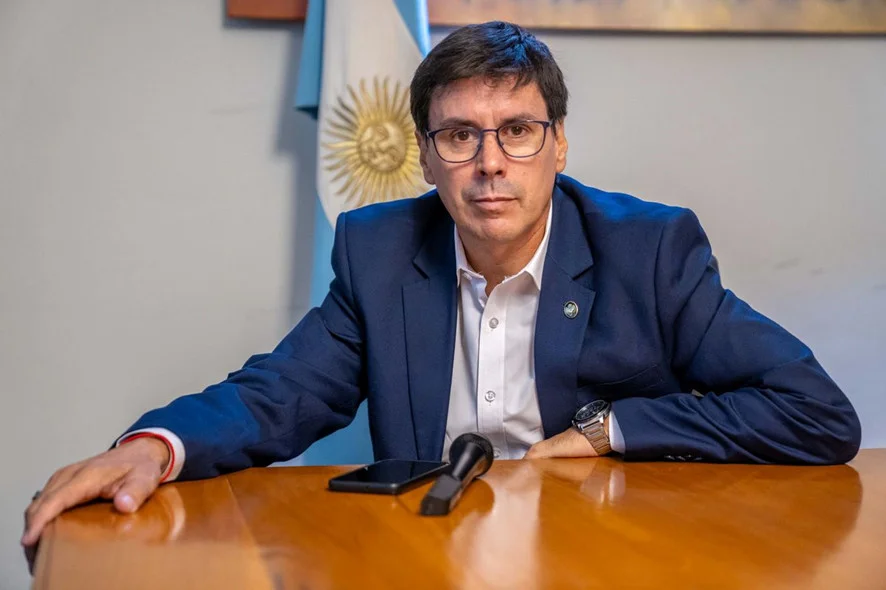 federico cardozo ministro hacienda2