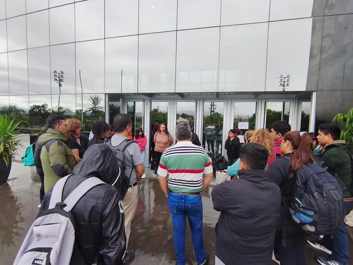 doentes catua reclamo ministerio educaciòn