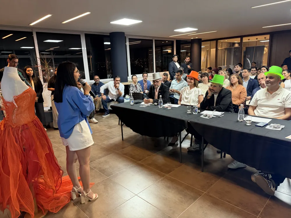 Premio Joven empresario y club de pitcheo (2)