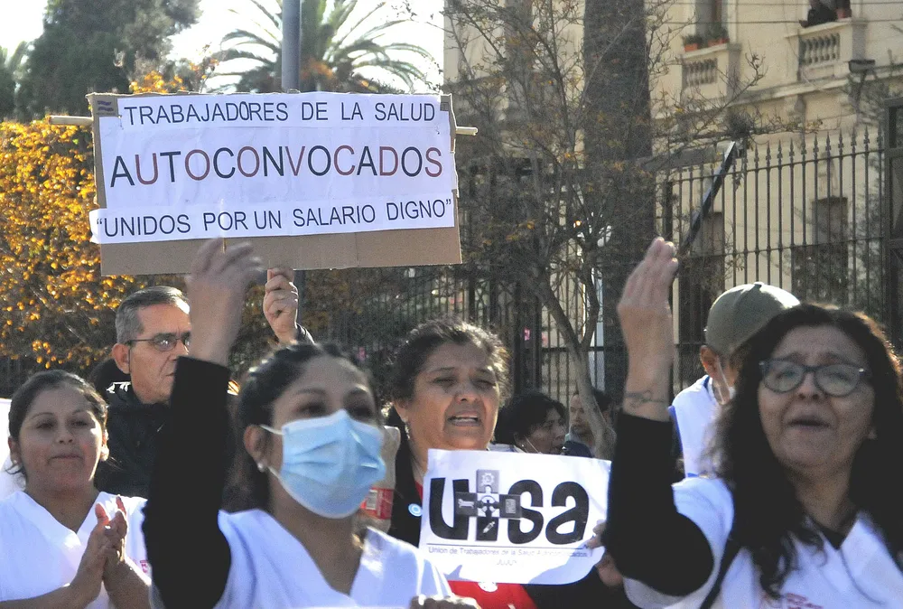 docentes-de-jujuy-con-l_983203