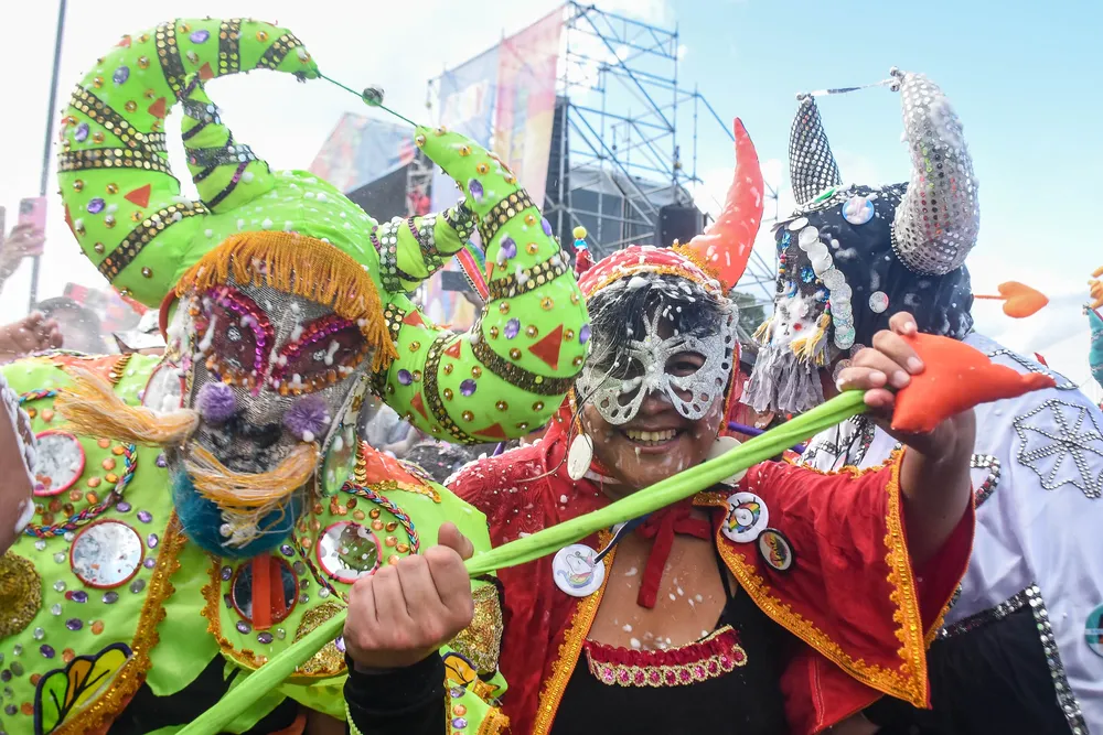 10-02-2024_miles_de_jujenios_y_turistas