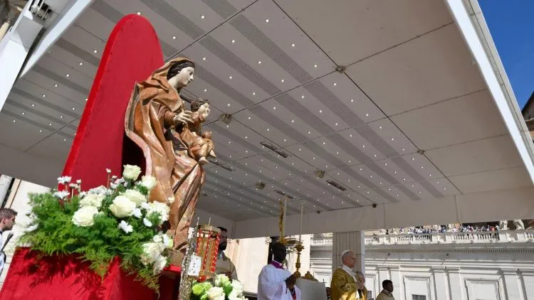 IMAGEN VIRGEN MARIA CANONIZACIÓN FRASSATI Y ACUTIS