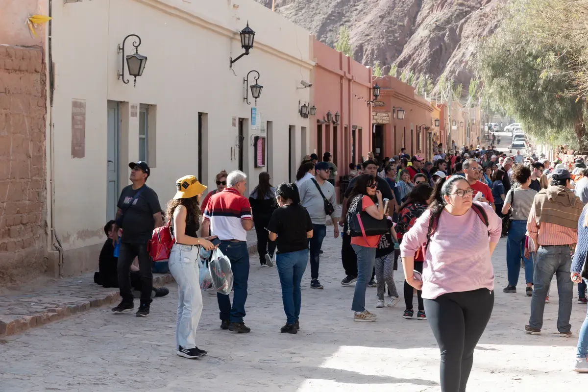 TURISMO PURMAMARCA HOTELES