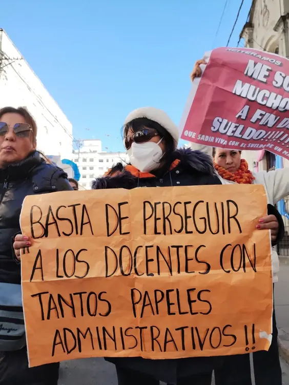 PARO Y MARCHA DOCENTES ADEP
