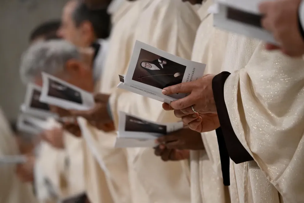 11-02-2024_el_papa_francisco_preside_la