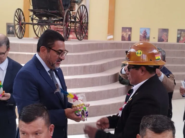 WhatsApp-Image-2024-11-07-at-17.40.59-768x576