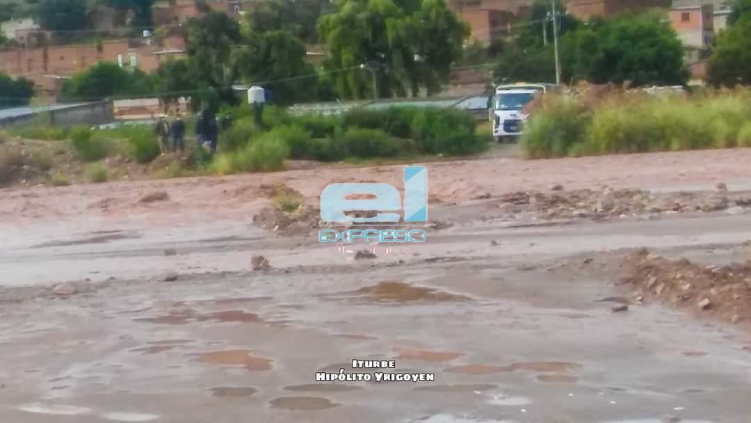 Business Suite_creation_126363318