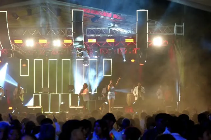 Cena blanca 2024 ciudad cultural12