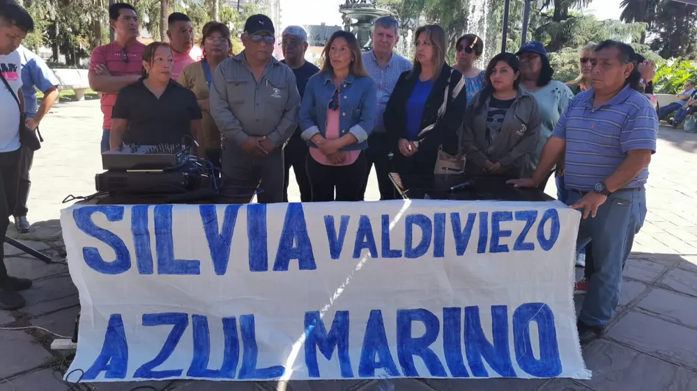 lista azul marino seom1