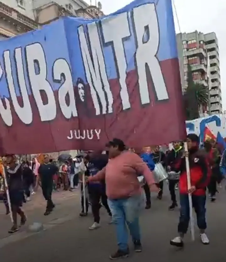 Screenshot_20231221-010027_Facebook