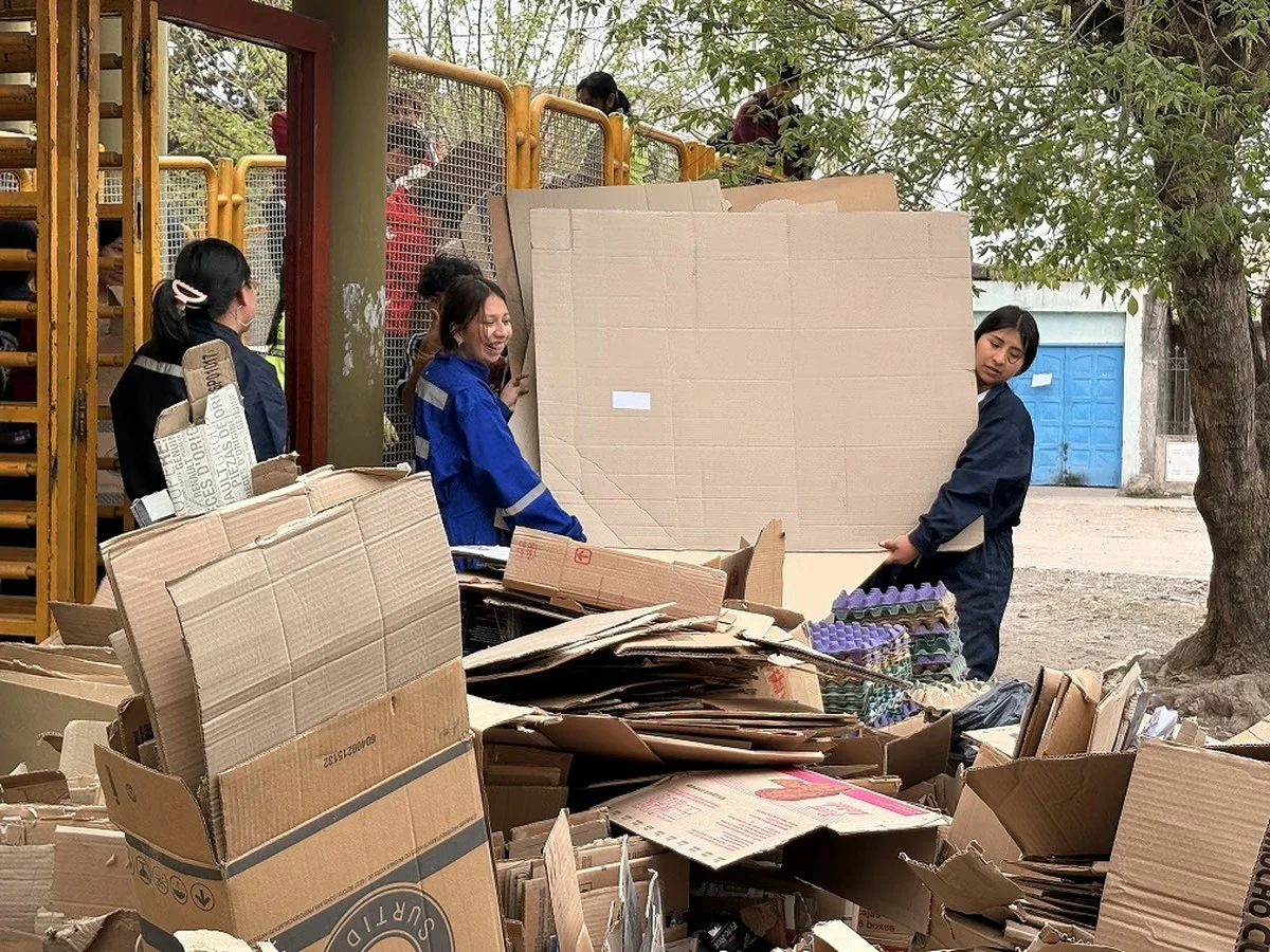 RECICLAJE ESTUDIANTES