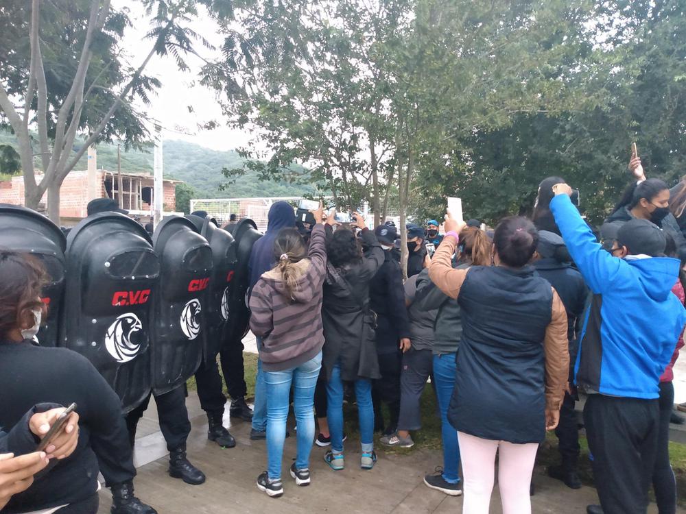 policias campo verde2