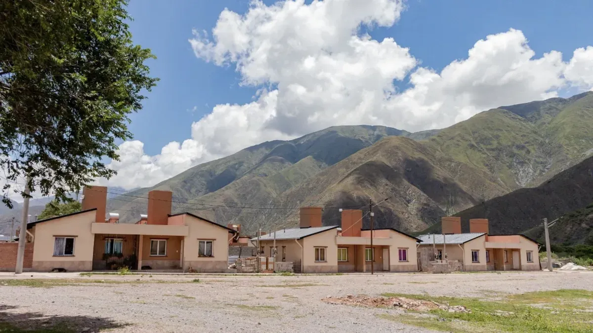 imagen-archivo-volcan-viviendas