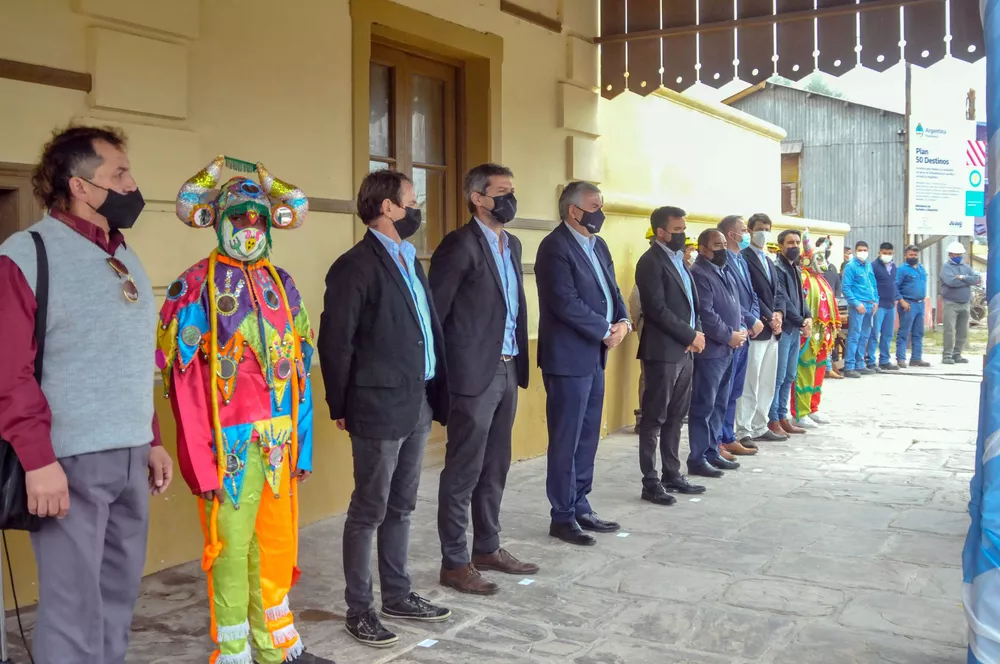 17-02-2022_el_ministro_de_turismo_y (3)