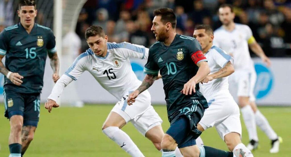 argentina-vs-uruguay-canales-oficiales-del-partido-por-la-fecha-5-de-eliminatorias-qatar-2022-958976