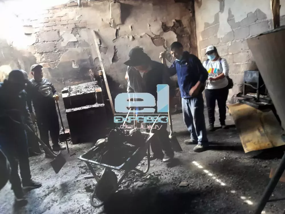 incendio casa rolando moreno (6)
