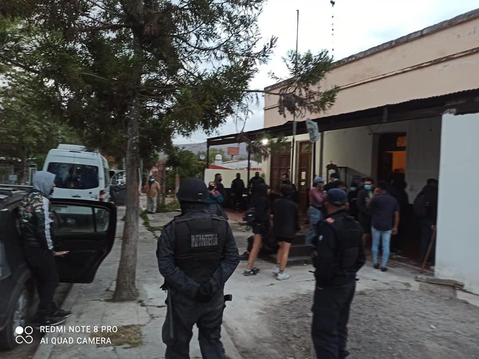 covidiotas el carril3