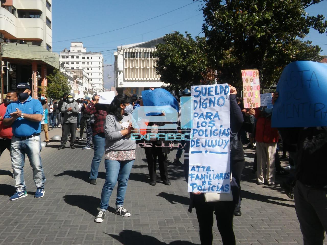 protesta policia3jpg