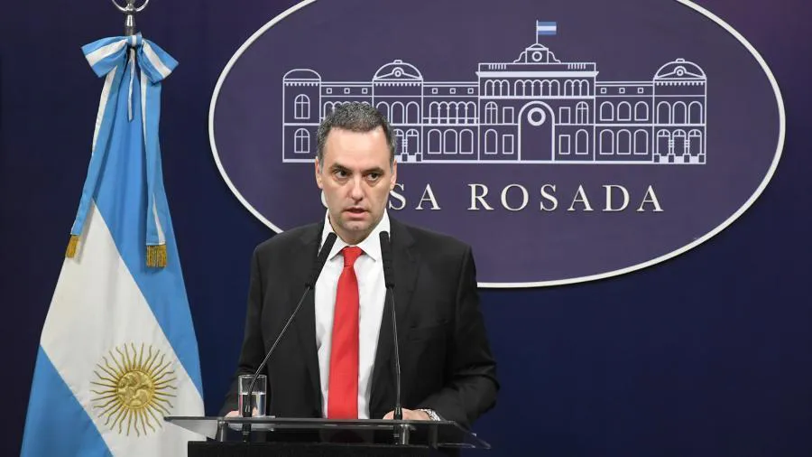 ADORNI PORTAVOZ PRESIDENCIAL