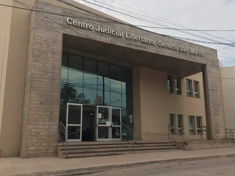 EDIFICIO-CENTRO-JUDICIAL-LIBERTADOR-GENERAL-SAN-MARTIN-768x576