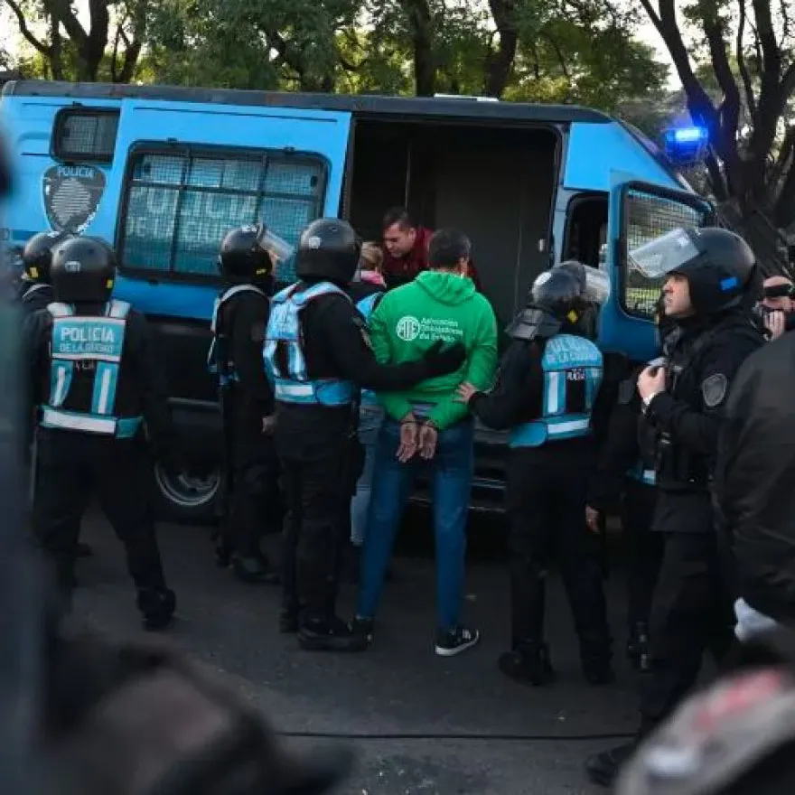 6682c42d7820d-screen-and-max-width480px_880_880!