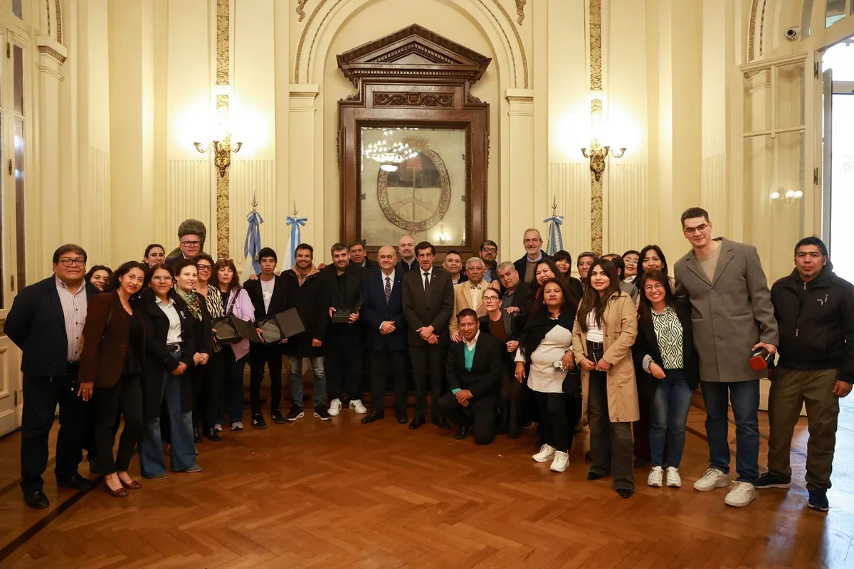 DIA DEL PERIODISTA CASA DE GOBIERNO