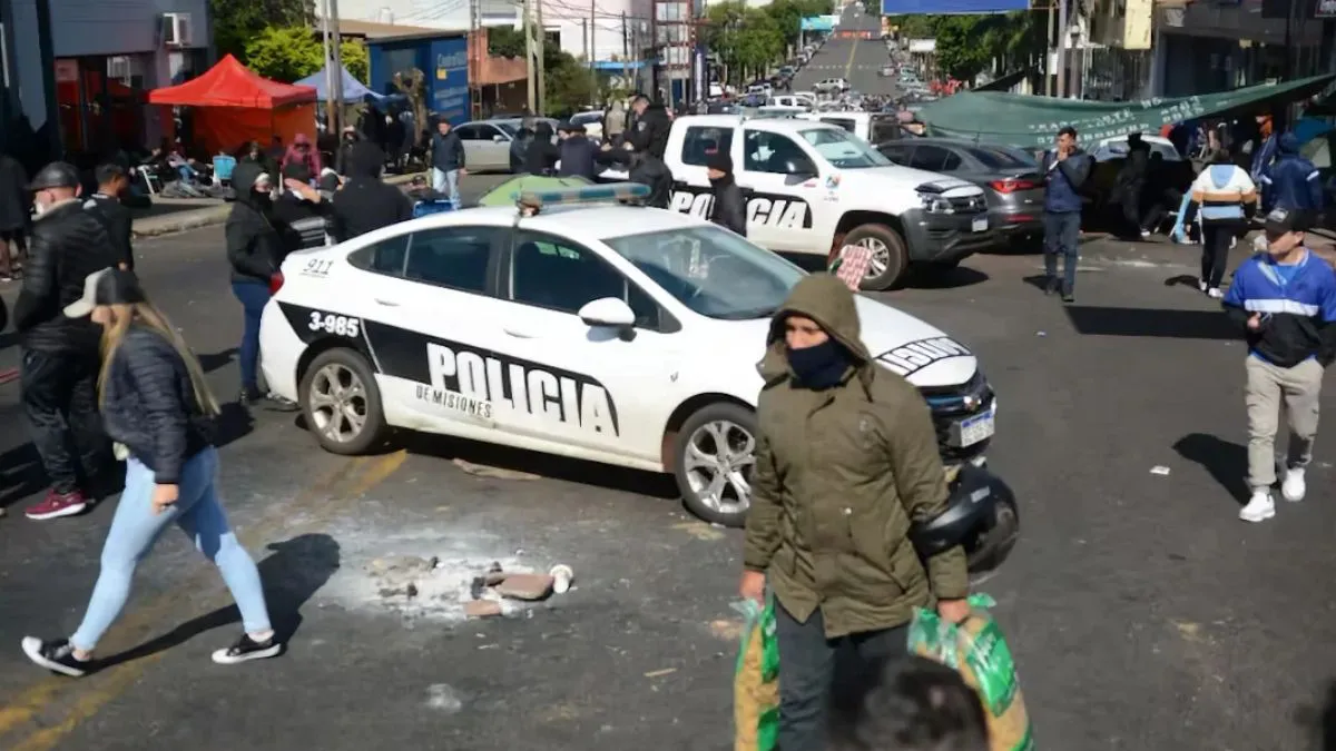 reclamo-policias-misionesjpg