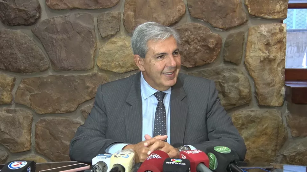 CARLOS HAQUIM LEGISLATURA PERIODISTAS