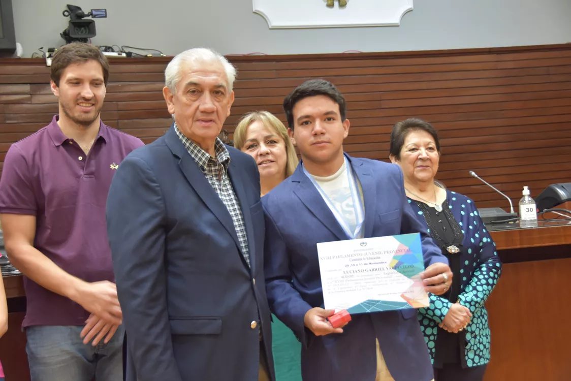 ParlamentoJuvenil15