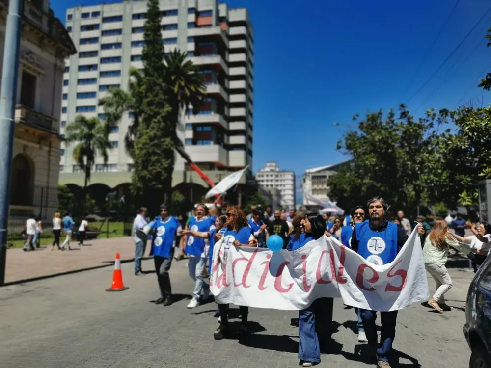 marcha judiciales casa de gobierno4